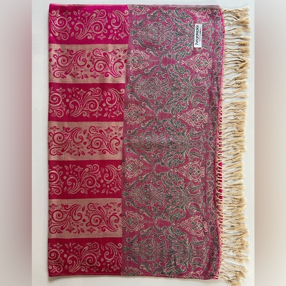 Pashmina Cashmere Scarf Wrap Rich Pink, Cream, Sage w/ Tassels Excellent Vintage - Picture 10 of 14